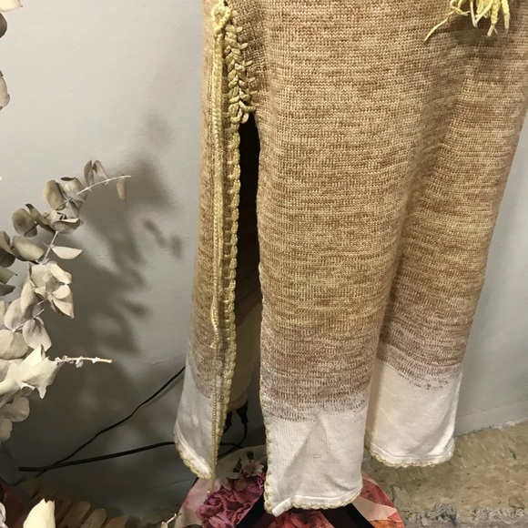 Bouncy Wear Knit Skirt Set - Picture 4 of 8